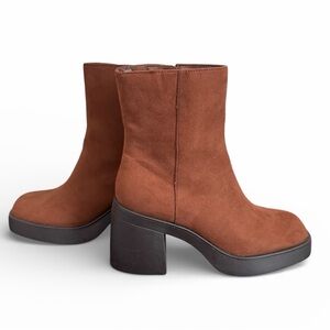 NWOT Sun + Stone Women’s Brown Suede Boots